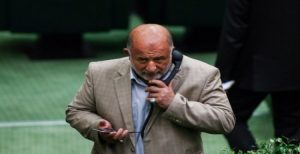 تماس نادر قاضی‌پور با وزیر ورزش در مورد رای جانبدارانه فدراسیون فوتبال به تیم قشقایی