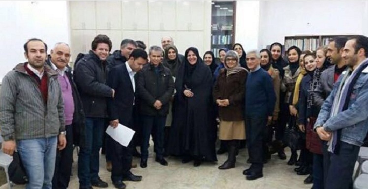 دیدار فعالین جامعه مدنی آزربایجان جنوبی با مسئولین در خصوص آخرین وضعیت دریاچه اورمیه دیدار فعالین جامعه مدنی آزربایجان جنوبی با مسئولین در خصوص آخرین وضعیت دریاچه اورمیه