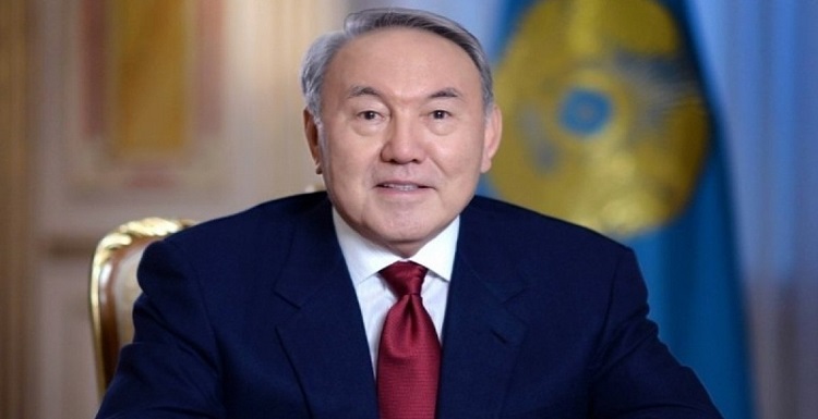 آغاز مرحله گذر از الفبای روسی به الفبای لاتین در قزاقستان