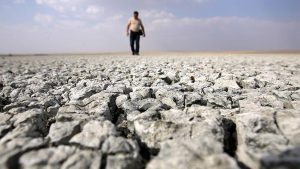کارشناسان محیط زیست: دعوای آب در ایران سیاسی است