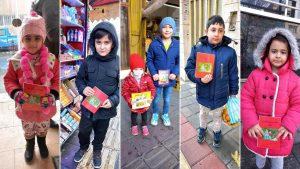 توزیع کتاب های تورکی در سطح شهر اورمیه به مناسبت ۲۶ آذر «روز کتاب سوزی در آذربایجان»