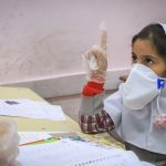شیوع اومیکرون و آنفلوآنزا میان کودکان در هفته‌های اخیر