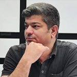 وخامت حال «ودود اسدی»دریازدهمین روز اعتصاب غذا؛فرزندش:«صدای پدرم باشید»