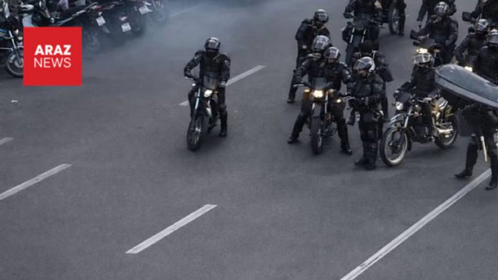  اعتراضات و غیر‌فارس‌ها                                    