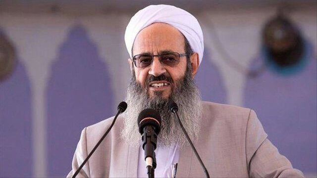 امام جمعه زاهدان:مسئولان جمهوری اسلامی به جای توجیه باید از ملت عذرخواهی کنند