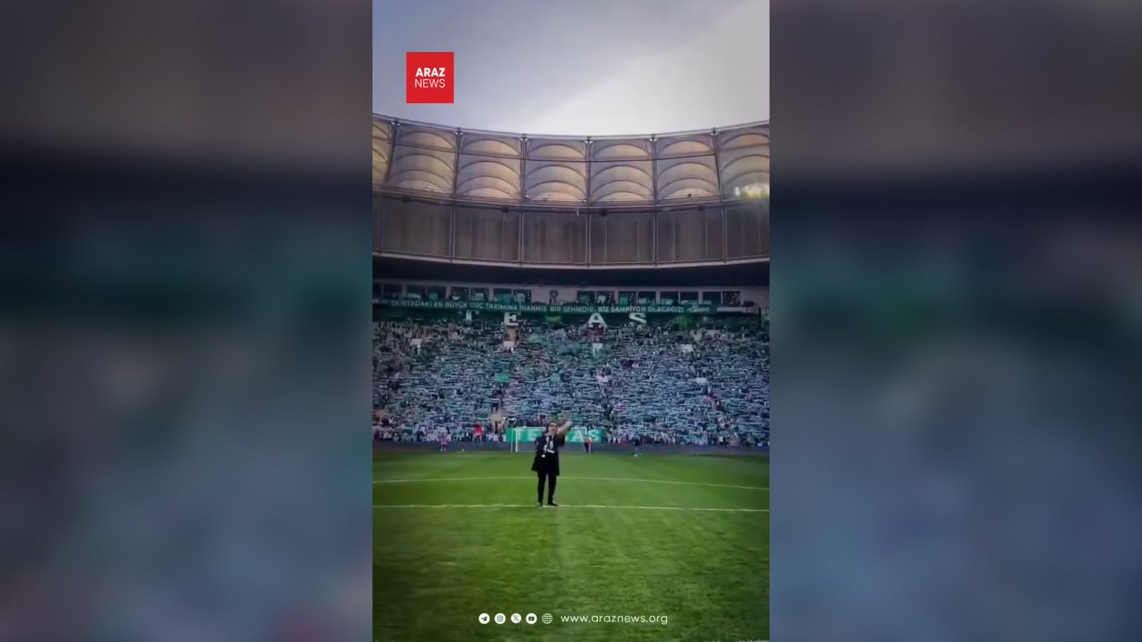 موسیقی حماسی به سبک شامانیسم دین باستانی تورکان استادیوم را به لرزه درآورد