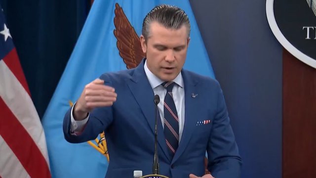  ABŞ müdafiə naziri bu gün İrana qarşı ən güclü hücum dalğasının həyata keçiriləcəyini açıqladı