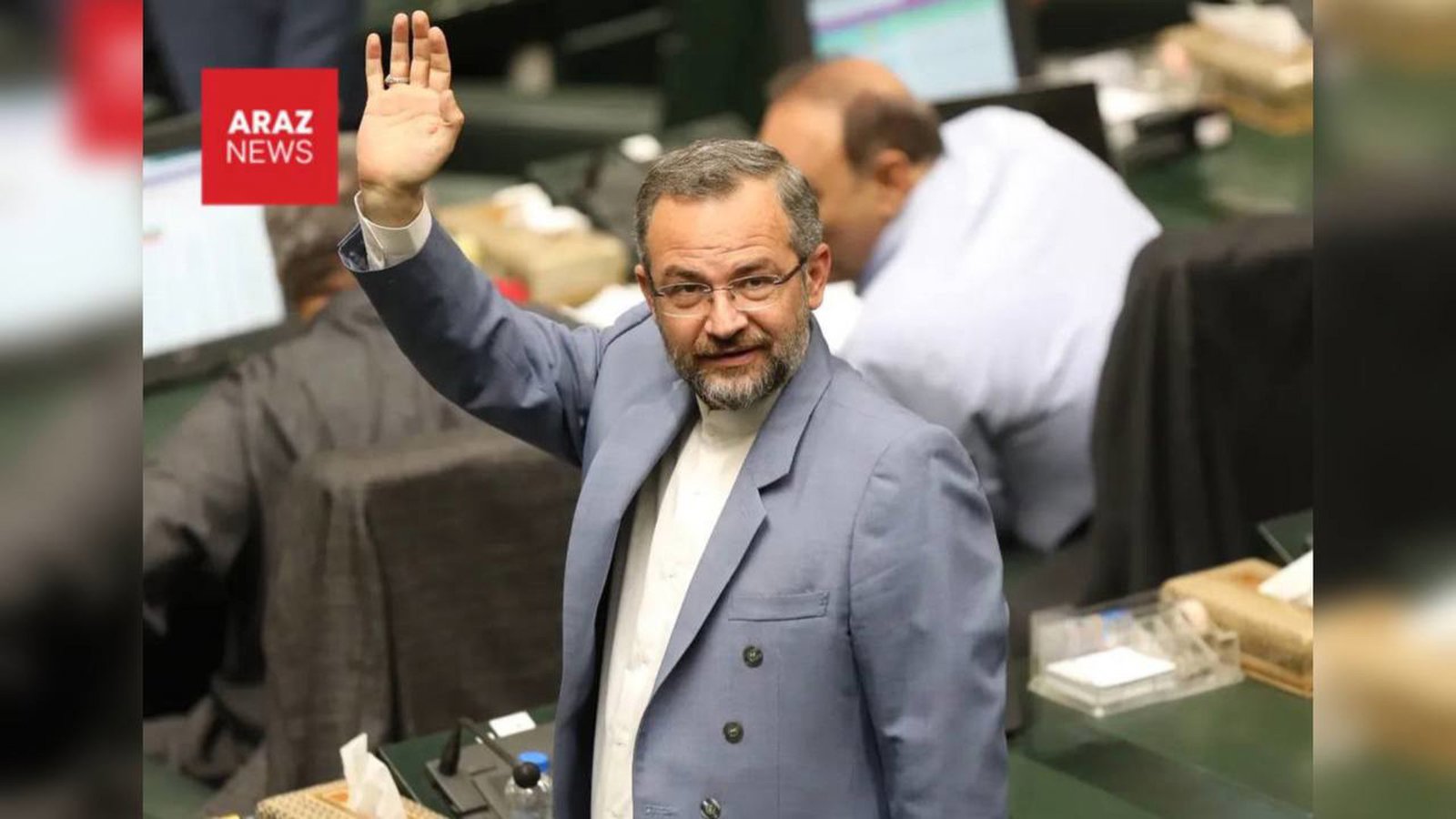 نماینده مجلس:ممکن است از بمب اتمی ضعیف شده استفاده کنیم 