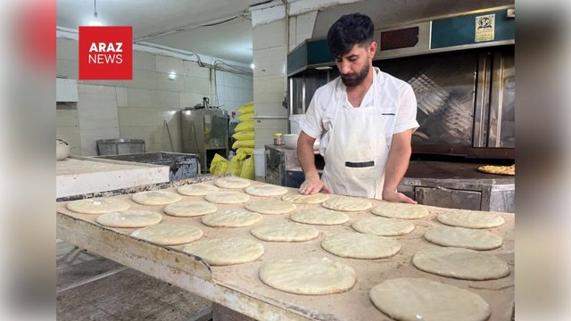 نان لواش در تهران ۱۰۰ درصد گران شد؛ بربری ۱۰ هزار و سنگک ۱۵ هزار و ۵۰۰ تومان