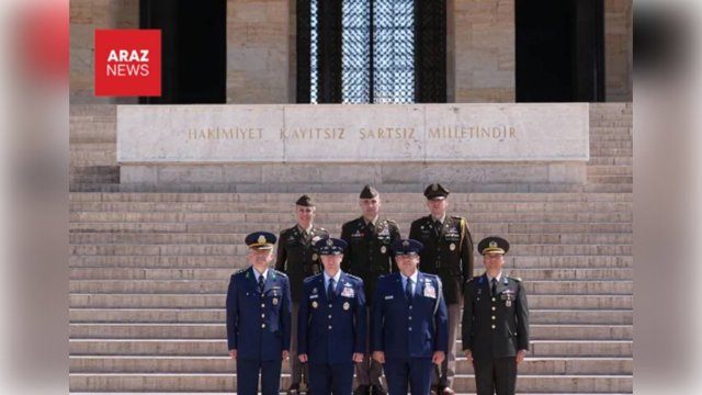 ABŞ Silahlı Qüvvələri Birləşik Qərargahının rəisi Atatürkün məzarı önündə: «Türk xalqına və Atatürkə hörmətimi bildirirəm»