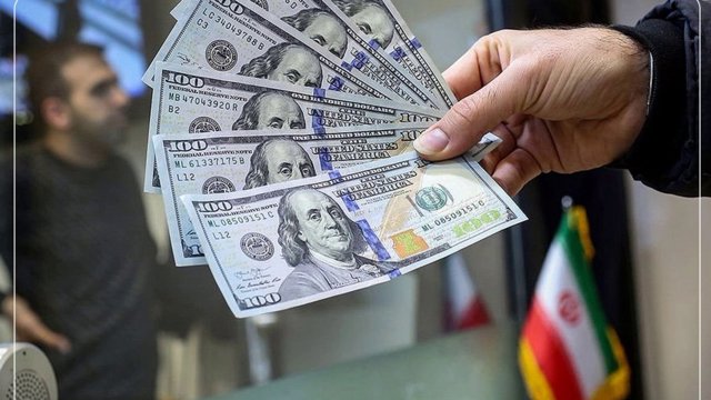 دلار در بازار آزاد ایران از مرز ۱۹۱ هزار تومان گذشت