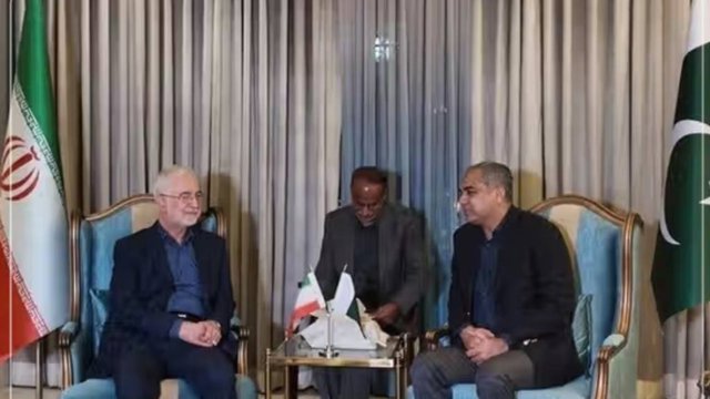 تلاش پاکستان برای احیای مذاکرات ایران و آمریکا؛ مومنی با فرمانده ارتش پاکستان دیدار کرد