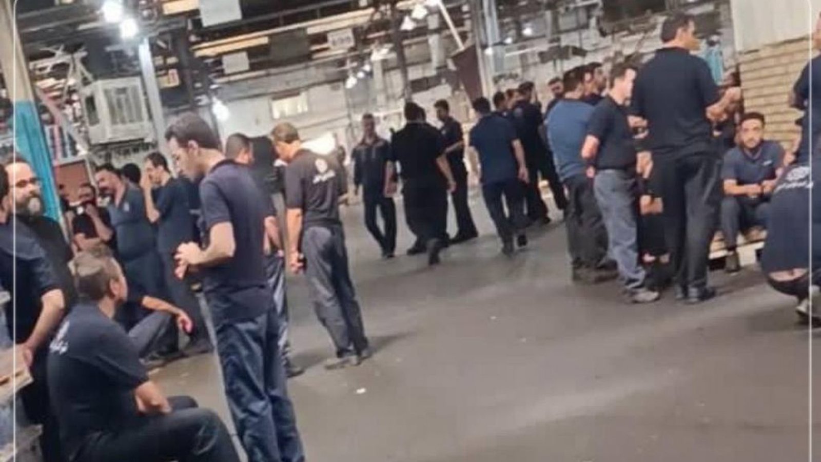 اعتصاب کارگران موتوژن تبریز وارد پنجمین روز شد
