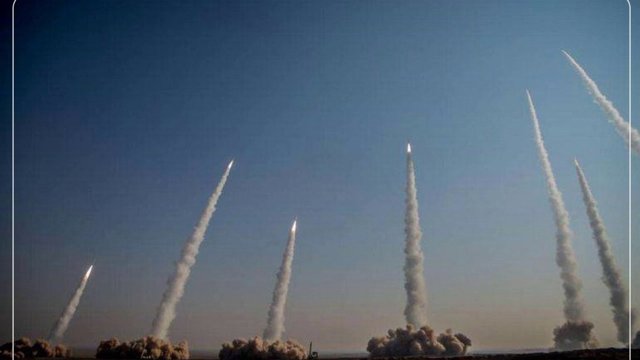 دیفنس اکسپرس: ایران می‌تواند هر لحظه اوکراین را با موشک‌های بالستیک هدف قرار دهد