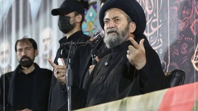 تهدید علنی از تریبون نماز جمعه اردبیل: «با برهم‌زنندگان وحدت مبارزه کنید، حتی اگر عمامه بر سر داشته باشند»