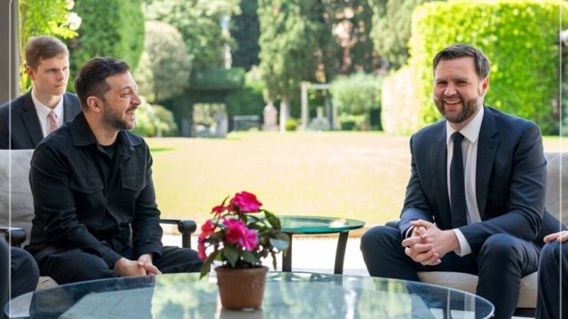 Vensin Zelenskiyə birbaşa müraciəti ilə; Ukrayna Qazaxıstan marşrutu neft tankerlərinə hücumları dayandırdı