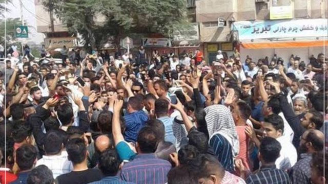 İranda etirazların alışma nöqtəsi barədə xəbərdarlıq: iqtisadi narazılığın partlamasından qorxu