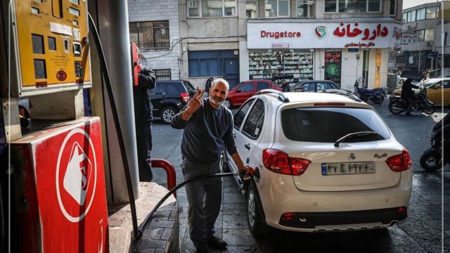 کاهش سهمیه بنزین قطعی شد؛ مصرف بیشتر با قیمت بالاتر