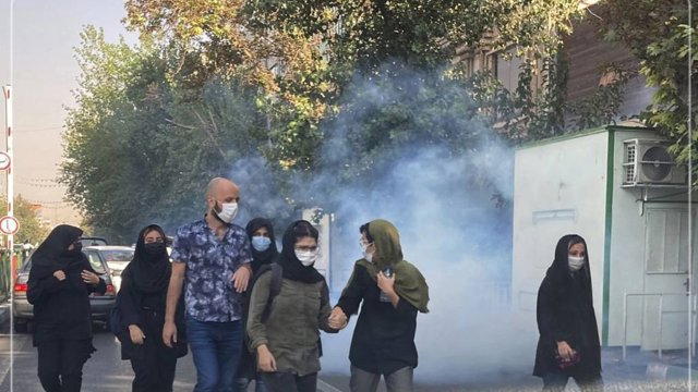 Mərkəzi ostanda 30 vətəndaş həbs edilib; Kəşfiyyat Nazirliyi onları dey ayı etirazlarında iştirakda ittiham edib