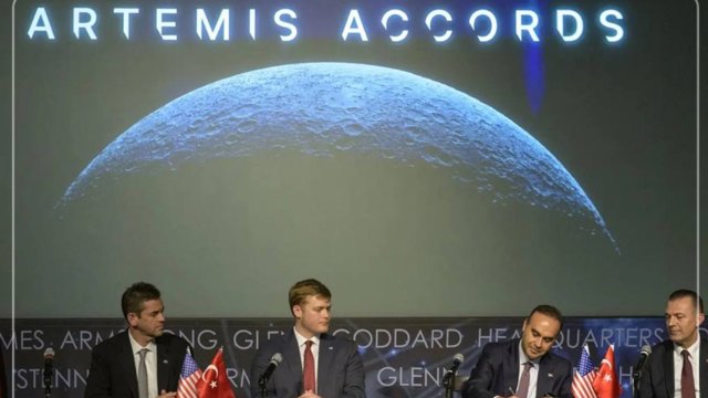 Türkiyə Aya daha bir addım yaxınlaşdı