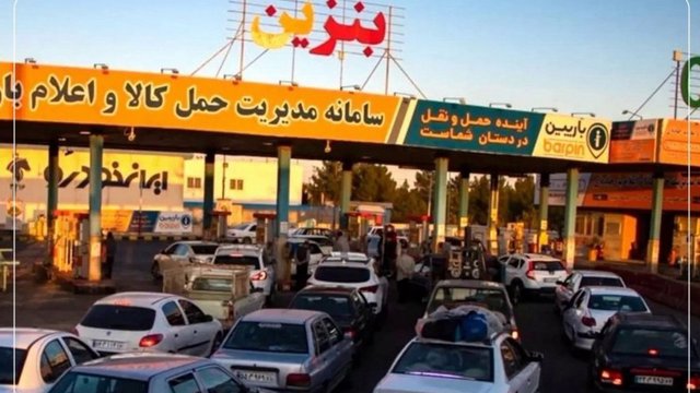 سخنگوی دولت ایران: سهمیه بنزین یارانه‌ای ۱۵۰۰ و ۳۰۰۰ تومانی خودروهای فرسوده حذف شد