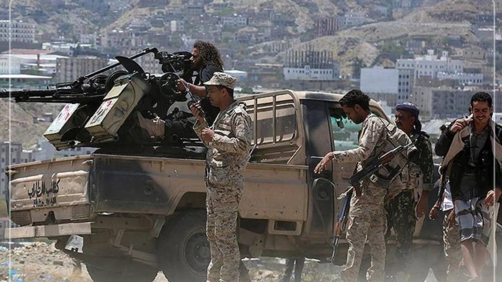 یمن‌ده دؤیوشلر شیددت‌لندی؛ دؤولت گوجلری حوثی‌لرین الجوف و تعزده‌کی موقعلرینی هدف آلدی
