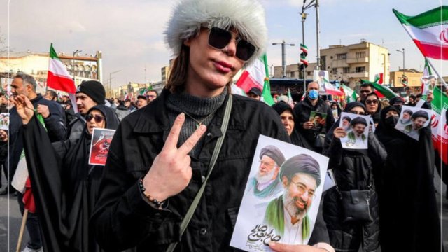 Londonda Möctəba Xameneyi ilə əlaqəli lüks mənzillər hərraca çıxarılıb