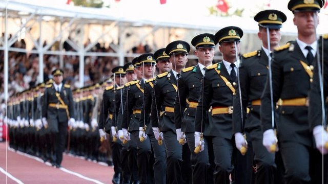 بازسازی آموزش نظامی تورکیه؛ آموزش پهپاد به دانشجویان افسری در حد تفنگ