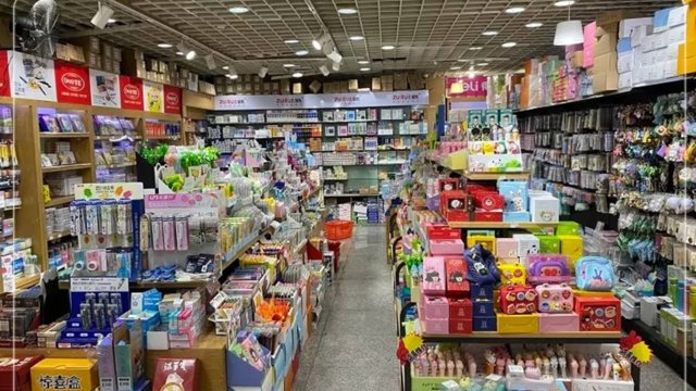 کاغاذ ۳۰۰ فاییزدن چوخ باهالاشدی؛ یازی لوازیماتینین قیمتی ۲۰۰ فاییزه قدر آرتدی