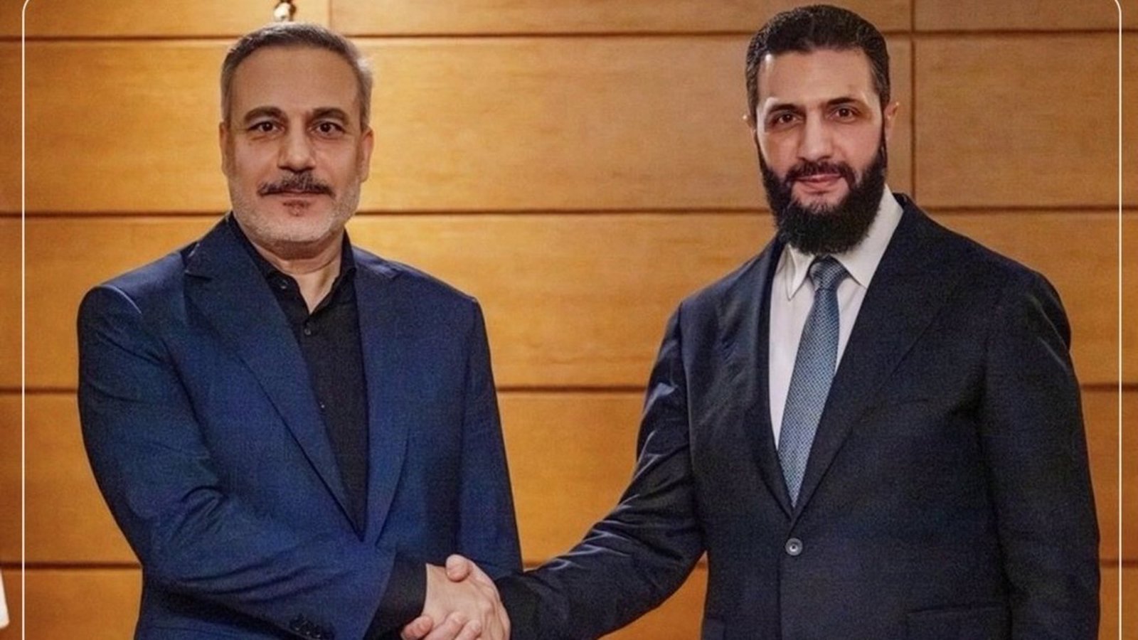 Hakan Fidan Suriyada türk dilinin tədrisi məsələsinə qarışdı; türk dili məktəblərdə seçmə fənn olacaq