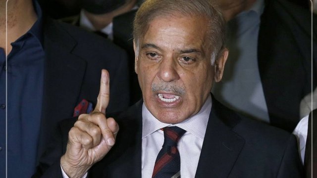 شهباز شریف حوثی‌لرین مکه‌یه اولان سالدیریسینی سرت بیر شکیلده قینایاراق باغیشلانماز آدلاندیردی