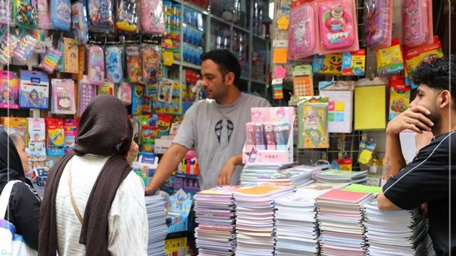 فشار تازه بر خانواده‌ها در ایران؛ هزینه آغاز سال تحصیلی به ۱۱ میلیون تومان رسید