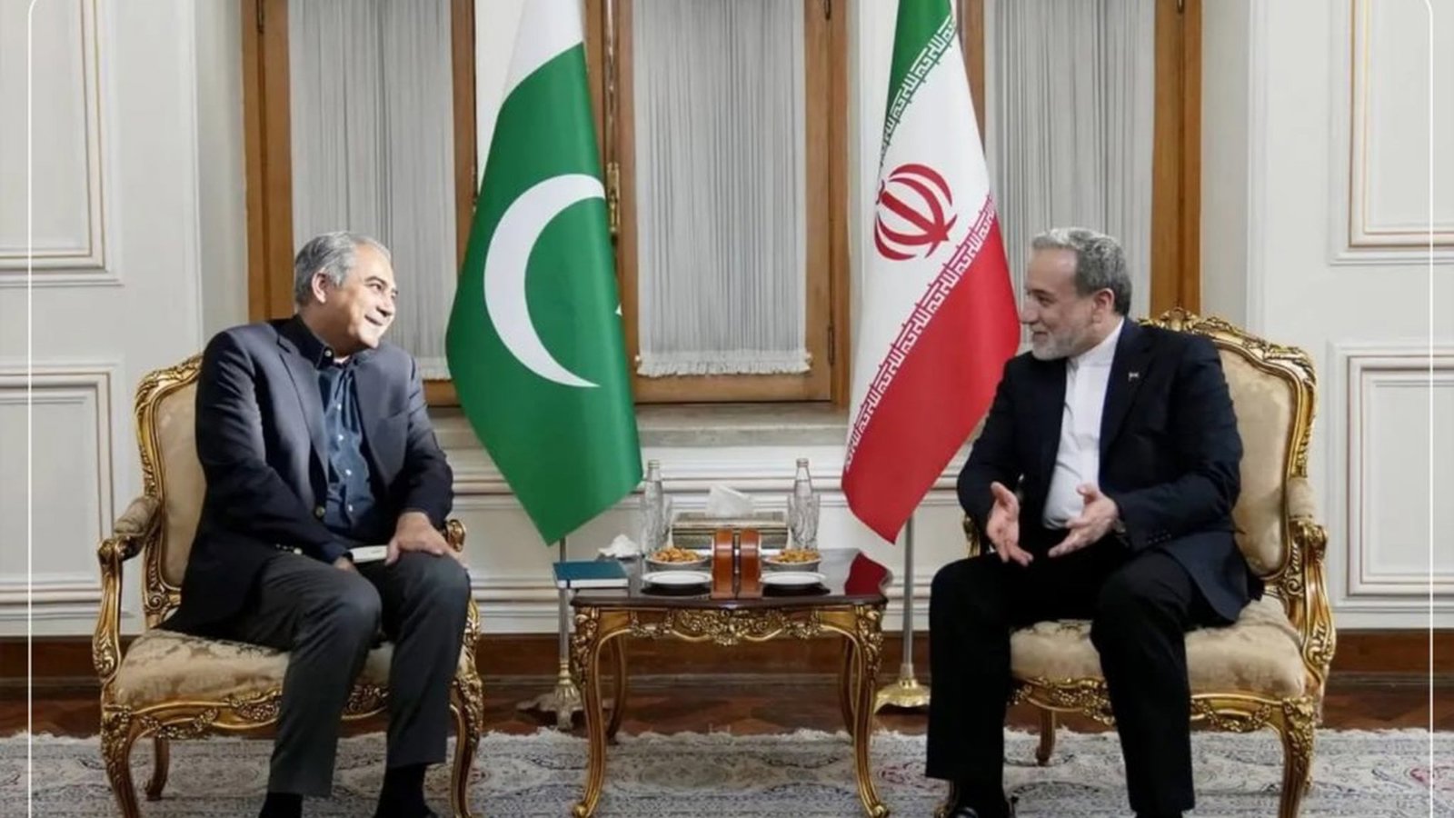 Pakistanın daxili işlər naziri bir neçə dəfə Tehrana səfər edib