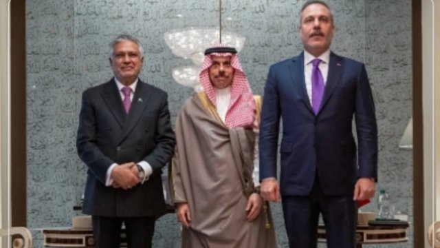 وزرای خارجه تورکیه، سعودی و پاکستان در نیویورک؛ نشست فوری فرماندهان ارتش در چارچوب پیمان مکه