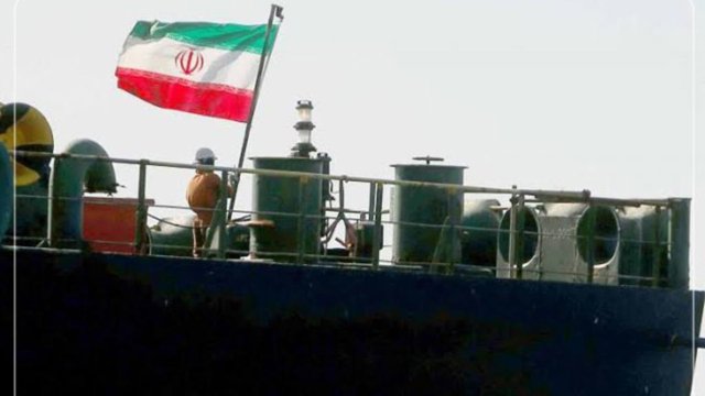 فشار آمریکا «ناوگان سایه» ایران را در آب‌های آسیا سرگردان کرد؛ نفتکش‌ها حتی به آب و آذوقه دسترسی ندارند