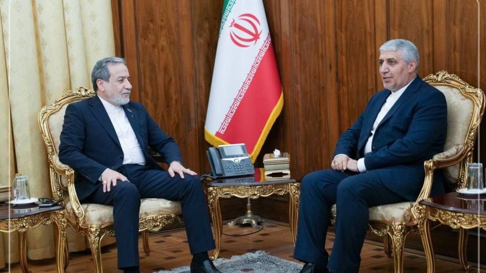 باکیداکی ایران سفیری عراقچی ایله تهران–آذربایجان موناسیبت‌لرینین گله‌جگینی گؤروشوب