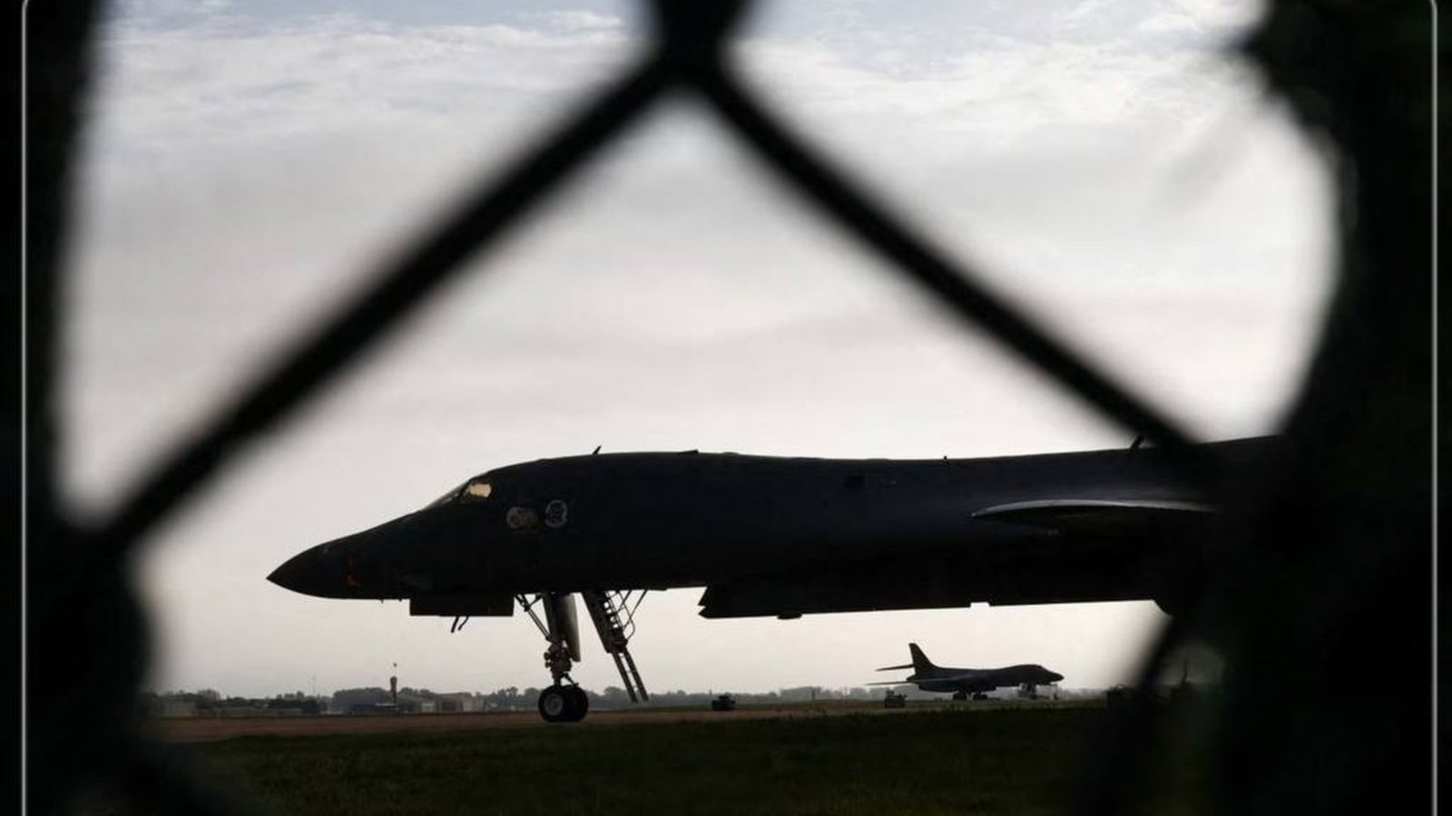 The Wall Street Journal: İranın mümkün dron təhdidi ABŞ-ın 12 bombardmançı təyyarəsinin Britaniyadan təcili çıxarılmasına səbəb olub