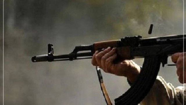 Bəlucistanda silahlı hücum: Zahidanın Nüsrətabad yolunda komando bölməsinin avtomobili hədəfə alınıb