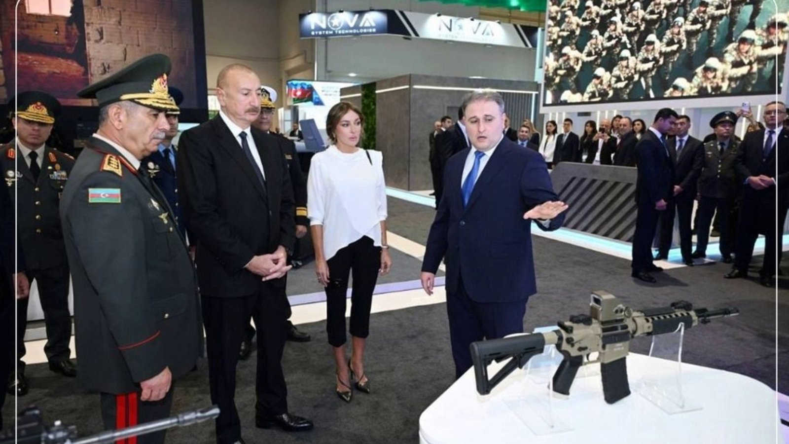 Azərbaycanın müdafiə sənayesində yeni addım: İsrail texnologiyası ilə ilk Qərb standartlı tüfəngin istehsalına başlanılıb