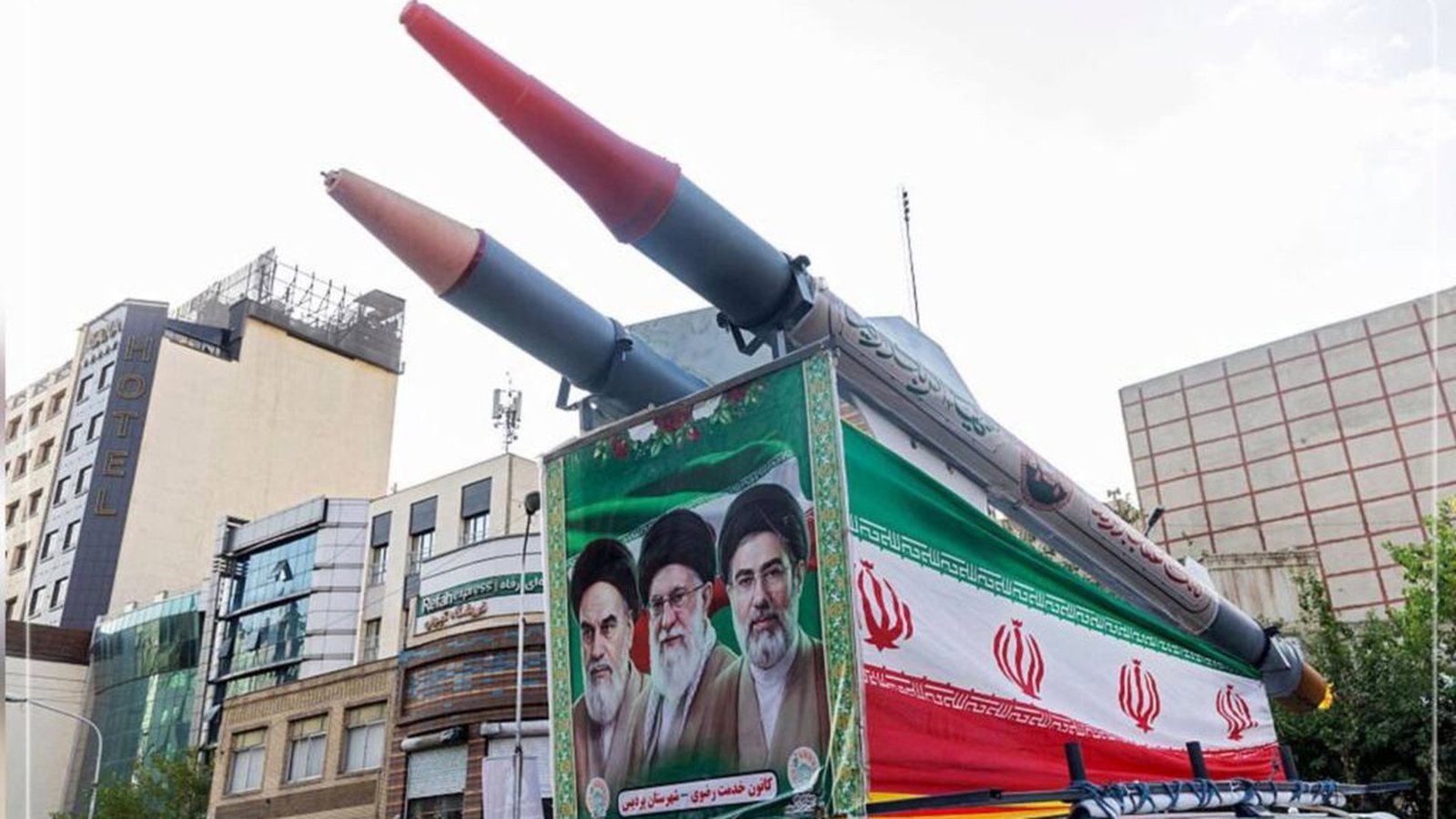 وال‌استریت ژورنال: تهران برای دور تازه جنگ آماده می‌شود؛ تهدید به غرق کردن ناوهای آمریکایی