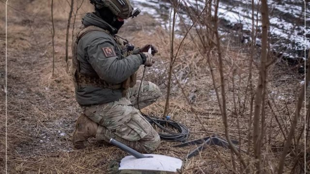 Ukrayna: Starlink-in qəfil məhdudlaşdırılması dron əməliyyatlarını pozub, Kiyev ilə Vaşinqton arasında gərginlik artıb
