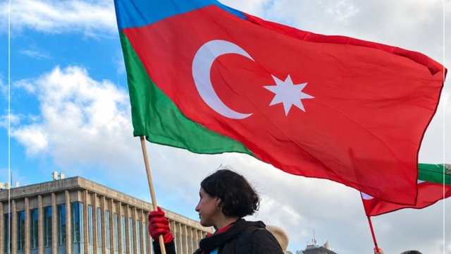 آینده ایران در دست تورک‌های آذربایجان است