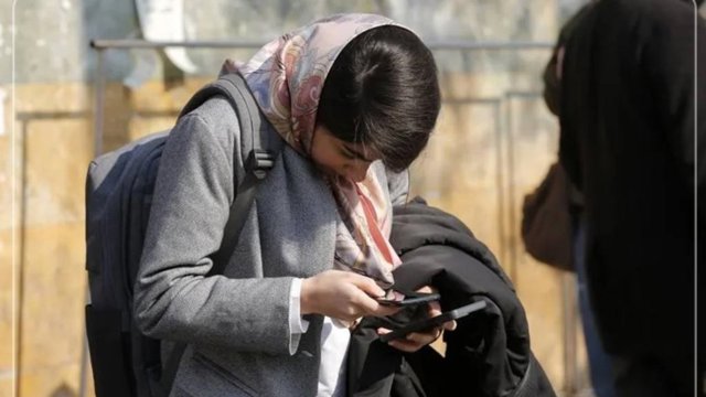 İranın infrastrukturuna kiberhücumlar kəskin artıb: İslam Respublikasının rəsmiləri internetin keyfiyyətinin aşağı düşdüyünü təsdiqləyiblər