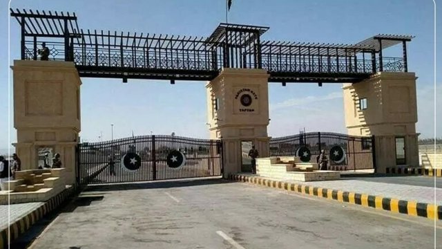 گزارش وال‌استریت ژورنال از فشار آمریکا: عراق و پاکستان راه زمینی تجارت جمهوری اسلامی را تنگ کردند