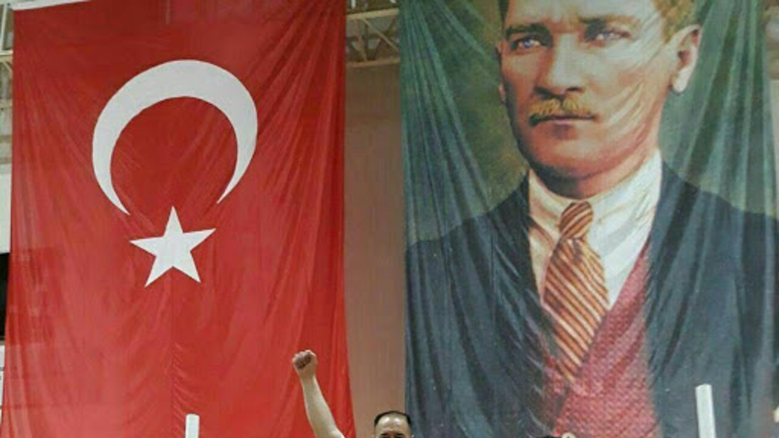 کریم اسماعیل زاده بازداشت شد