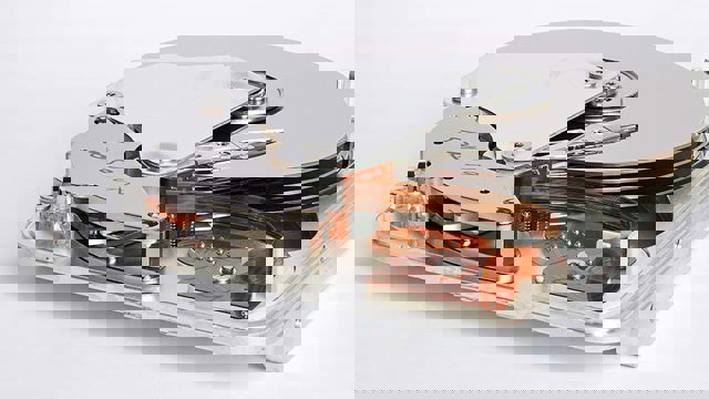 دانشگاه تبریز عملکرد هارد دیسک را بهبود می‌بخشد