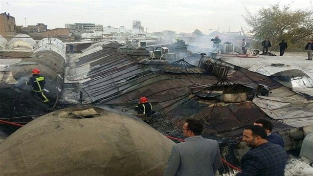 فوری: آتش سوزی در بازار تاریخی اورمیه + تصاویر