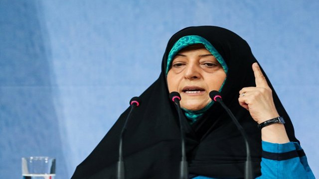 سخنان کذب معصومه ابتکار در مورد دریاچه اورمیه