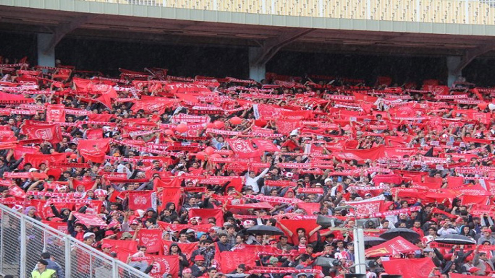 احضار و اخذ تعهد از جوانان برای برای نرفتن به بازی های تراختور توسط اطلاعات قوشاچای