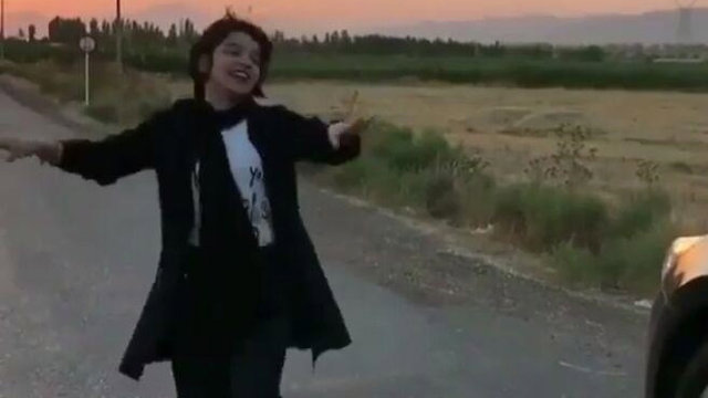 «سنی دئییرلر» کمپینی گونئی آزربایجانلیلار طرفیندن اوغورلا قارشیلانیب هر گون بؤیومکده‌دیر